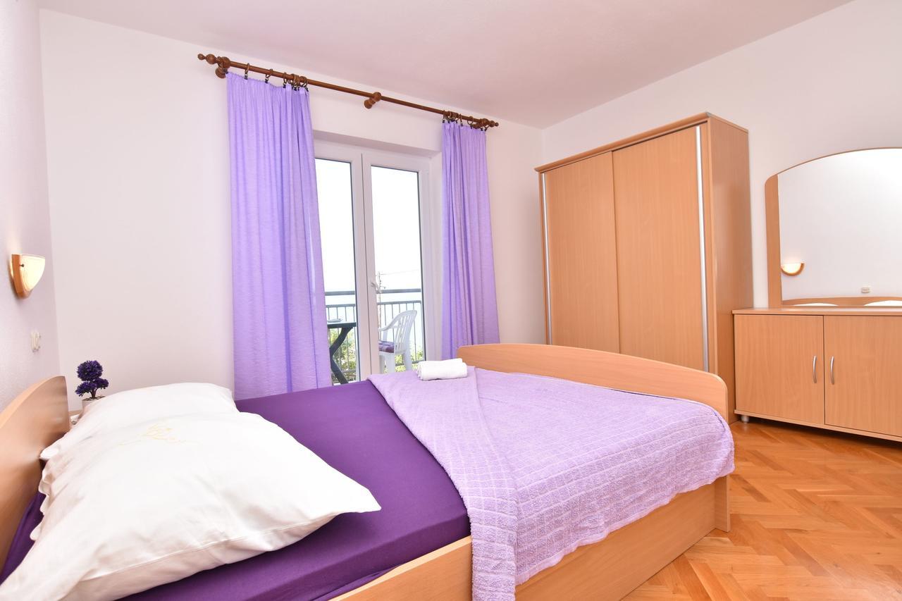 Apartment Angelina Brela Esterno foto